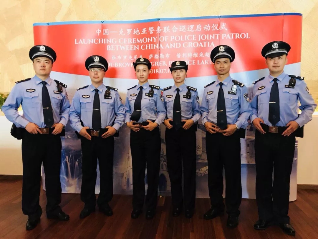 早啊新闻来了完整版,早啊新闻来了手机版怎么下载