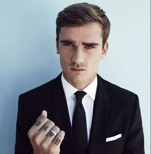 如果举办足球界穿衣世界杯，法国队一定拿不到冠军