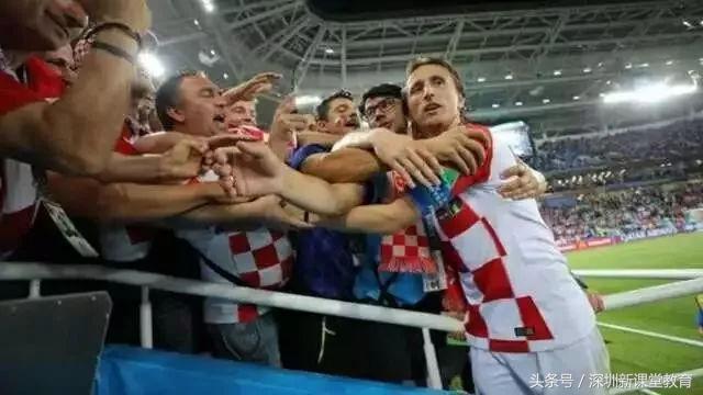 克罗地亚狂想曲战争背景视频,克罗地亚战争狂想曲钢琴完整版