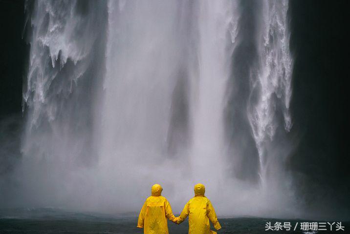 牵手旅行照片怎么拍,出门旅游情侣照怎么拍好看