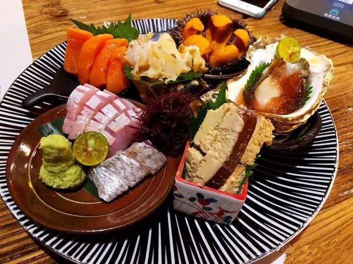 最新长沙美食推荐必吃,长沙美食攻略本地人带你吃遍全城