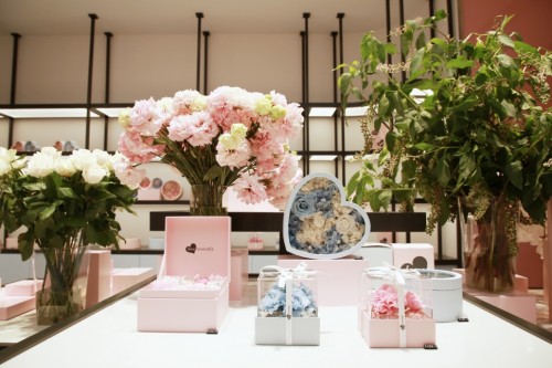 roseonly全球首家专卖店,roseonly官网专卖店