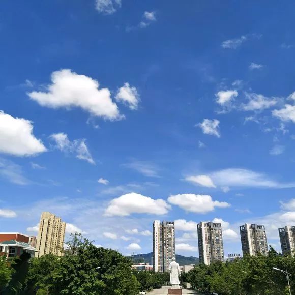 在泉州读大学,要不要去泉州念大专