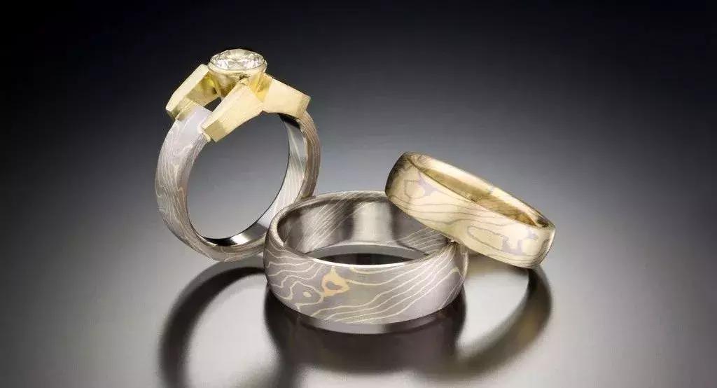 钻石不会变色吗是真的吗,成色不好的钻石会掉颜色吗