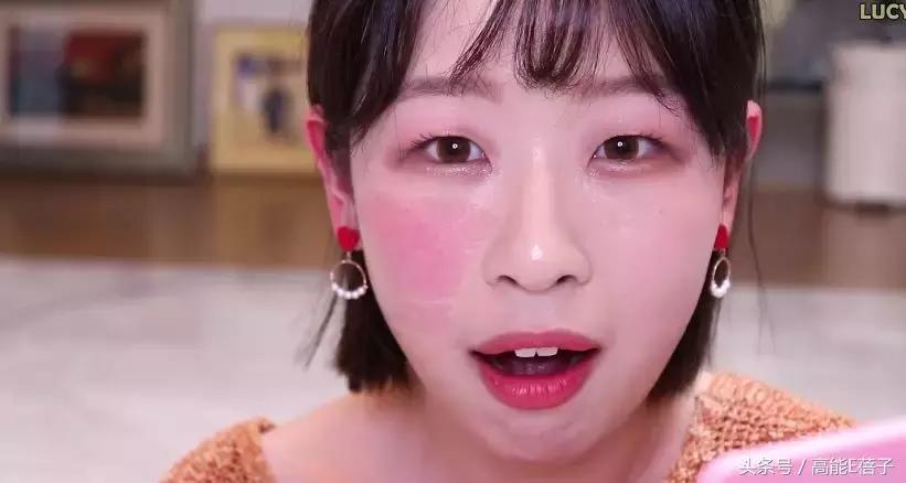 韩国门将化妆走红,韩国门将化妆了吗