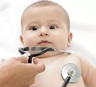 宝宝胀肚子推拿手法,宝宝涨肚怎么用手敲