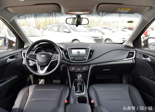 试驾22款雪佛兰科沃兹,美系车别克和雪佛兰哪个更好