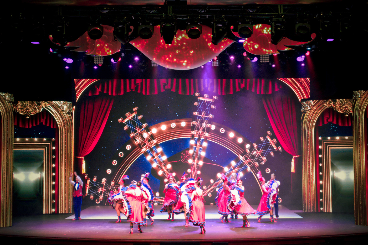 澳门巴黎人时尚秀,澳门巴黎人夜景震撼视频