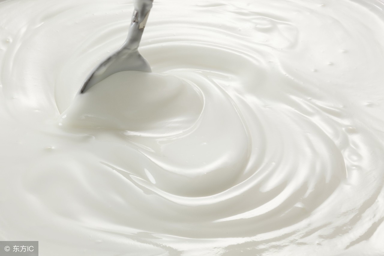 满脸痘痘和痘印不去医院怎么去除,满脸痘印怎么治学生