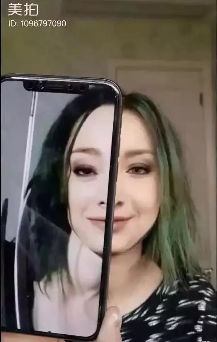 重庆妹子化妆成蒙娜丽莎！化谁像谁