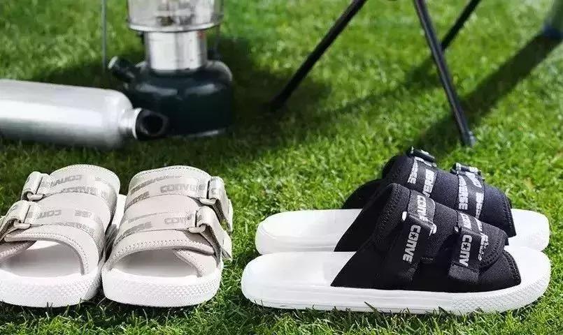 夏天鞋子可以当拖鞋穿的,可以当拖鞋也可以当板鞋穿