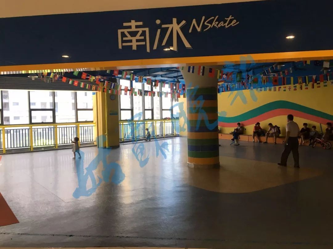 追踪！汇邻广场“南冰”轮滑一夜搬空，总部终于来人