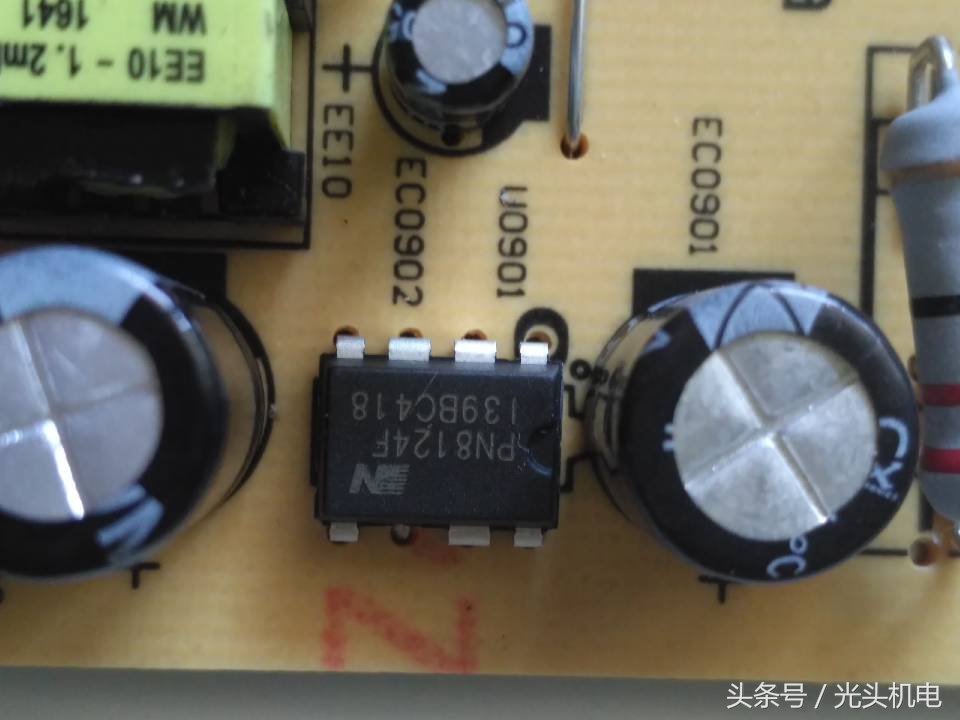 电磁炉修理经验介绍怎么写,手把手教你修电磁炉