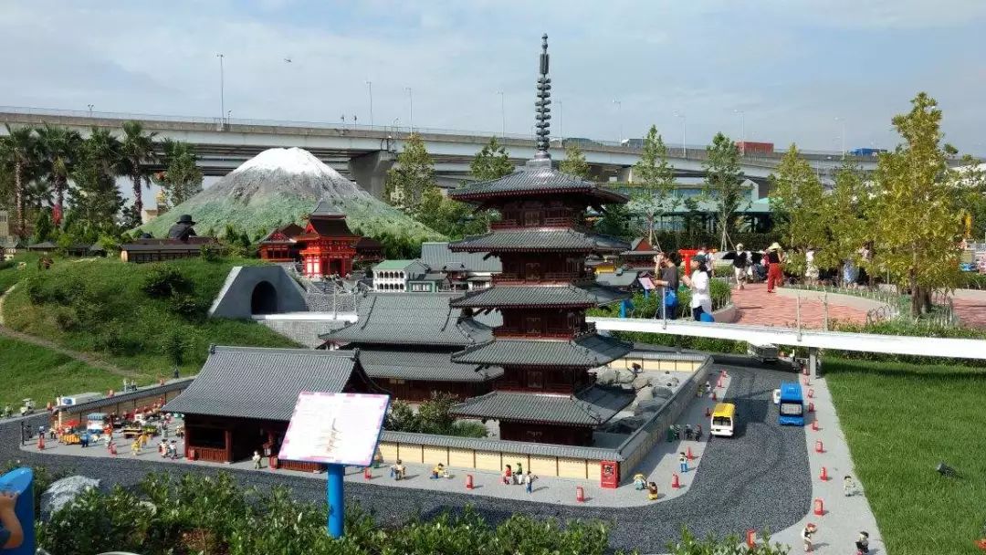 乐高主题乐园,全球乐高探索中心有几个