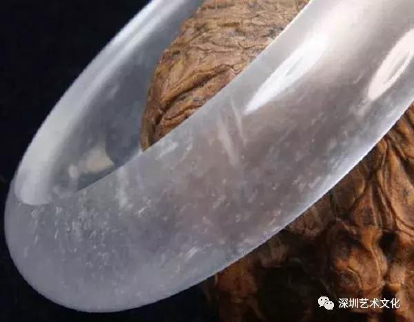 挖玉人挖到价值百万玉石,什么样玉石有收藏价值