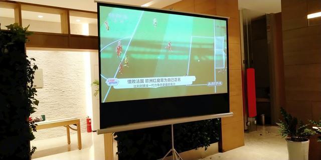 极米无屏电视n20测评,极米无屏电视效果如何