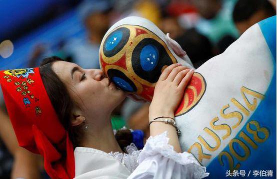 再大的雨水也洗刷不掉内心的痛,再大的雨水也洗刷不掉