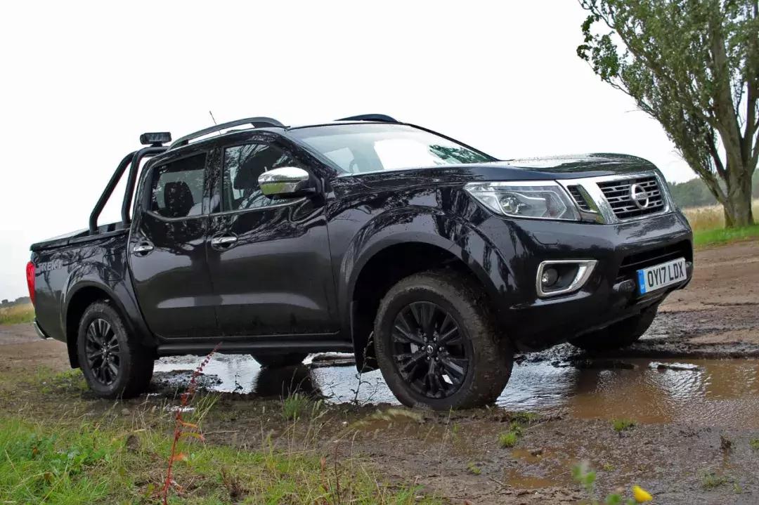 奔驰x250皮卡和纳瓦拉,和纳瓦拉同级别的皮卡车