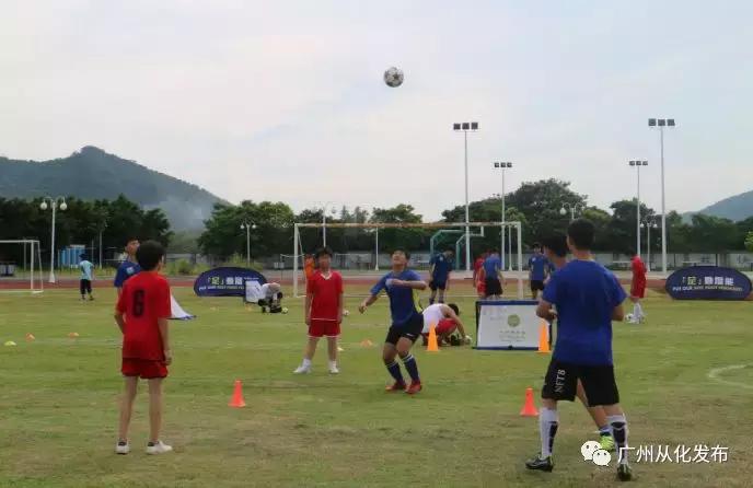 浠ョ悆浼氬弸鐜╄浆楂樼悆,浠ョ悆浼氬弸榻愯仛瓒崇悆姣旇禌