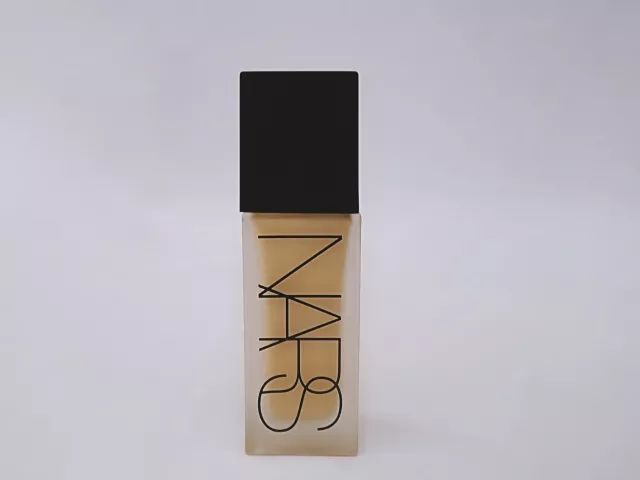 选粉底啦8款爆火持妆粉底测评,粉底推荐遮斑前十名红榜