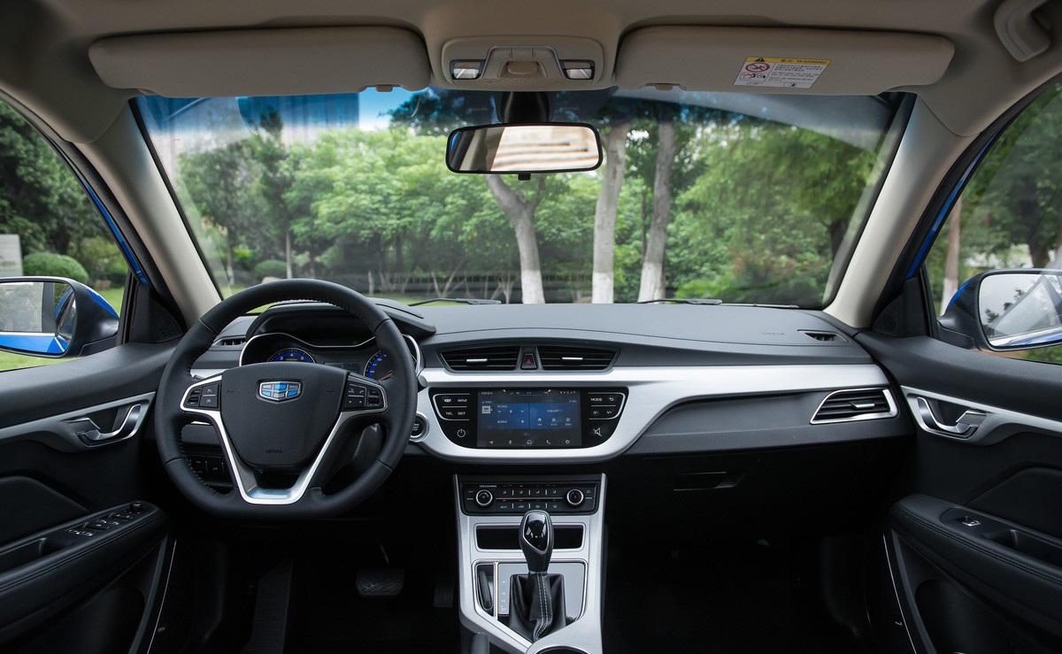 新款吉利博越车主评价,2020款全新吉利帝豪车主评测