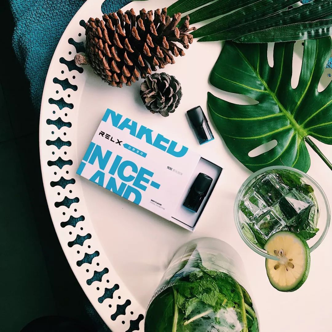 是不是全世界的男人,都用抽烟来纾解郁闷?