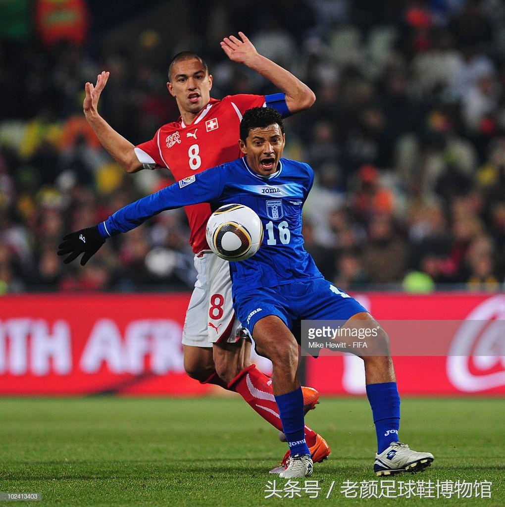 世界杯战靴盘点,南非世界杯复刻版足球鞋