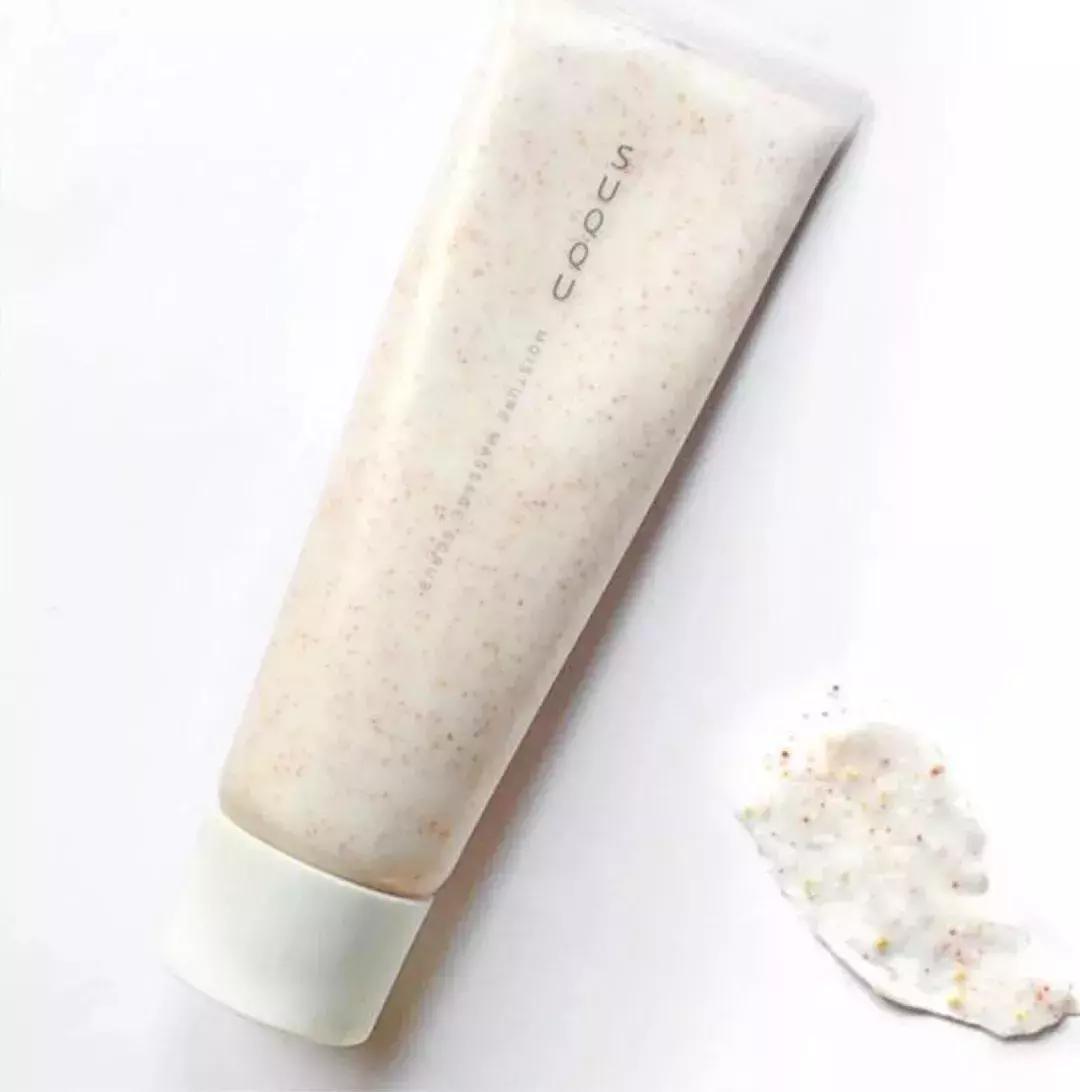 她用200万面霜公开打脸小红书女星？娱乐圈化妆品同款扒料！