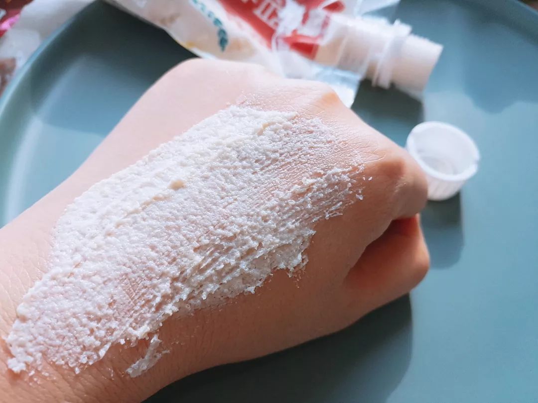 断货半年，抢都抢不到！荣登Cosme榜首，用完肌肤嫩到爆