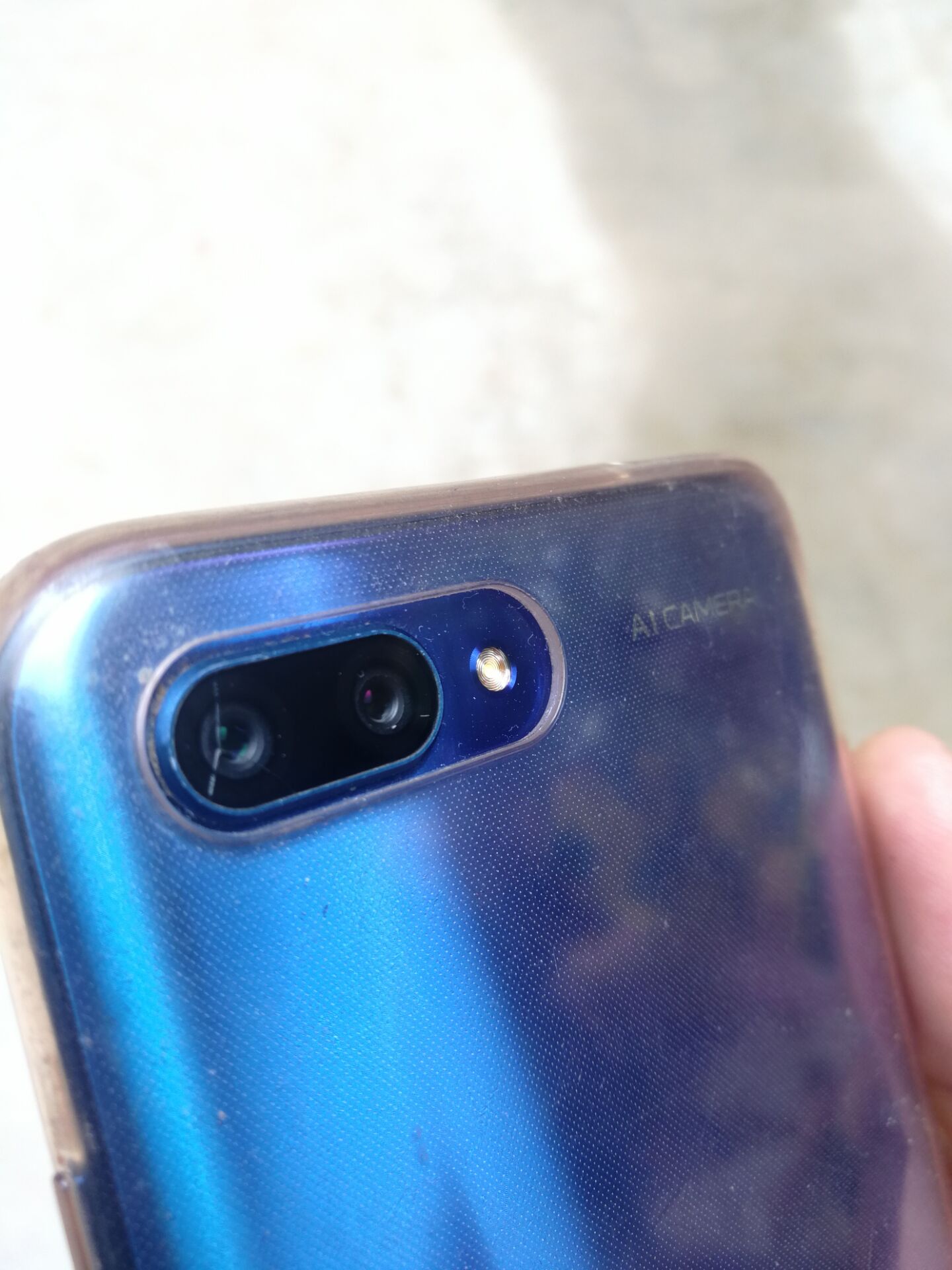 荣耀v9和荣耀10对比,荣耀10和荣耀v9