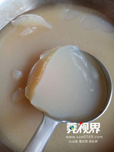 古法熬制的龟苓膏,润心堂古法龟苓膏