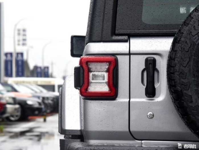 jeep牧马人车型图及报价,全新jeep牧马人海外实车感