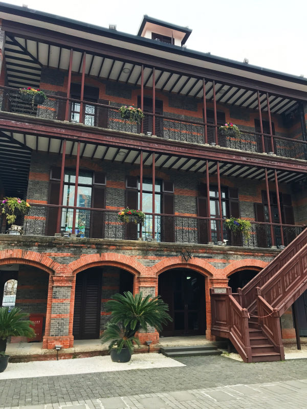 上海杭州旅游感受,去过上海有什么感受