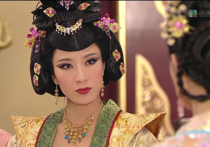 粤语港剧经典台词加班,盘点粤语港片中经典台词