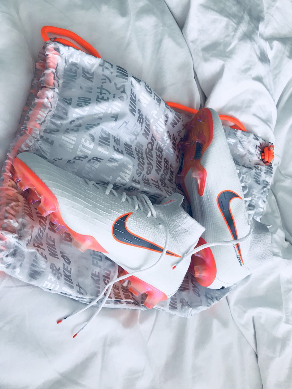 看足球鞋就怦然心动,足球鞋enjoyz