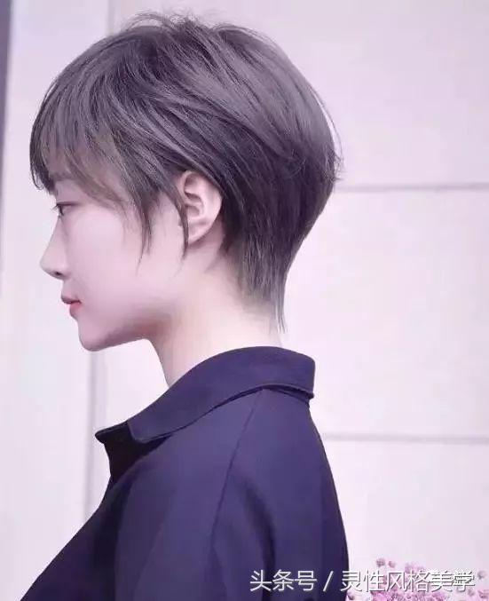 时尚气质高雅的短发造型烫,烫减龄时尚免打理的短发