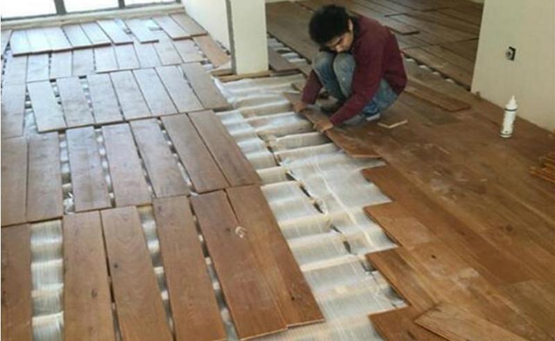 木地板铺贴质量通病,800*800地砖师傅说有问题贴不平