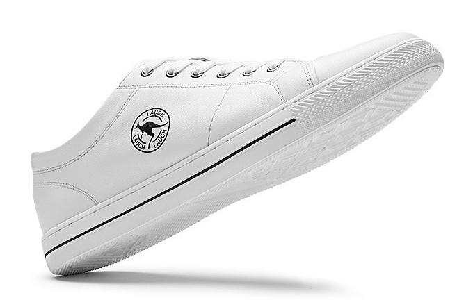 张云龙在球场上奔跑,张云龙披荆斩棘笑容