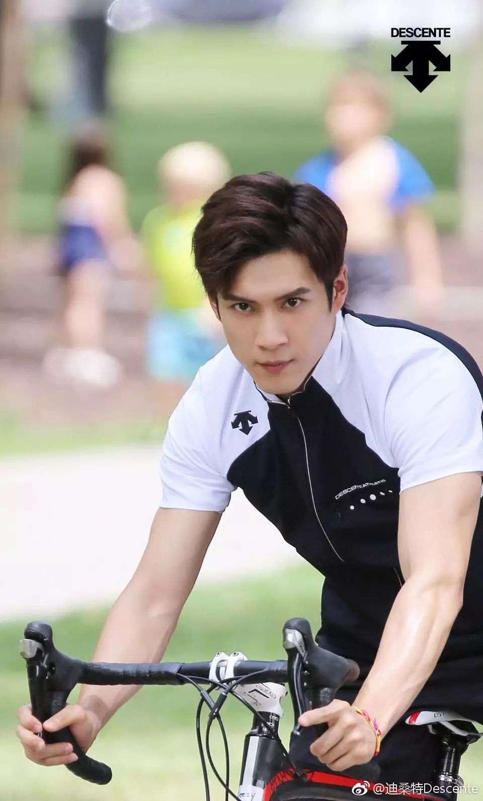 吴彦祖追星现场,明星追星吴彦祖