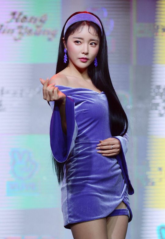 洪真英新曲mv,洪真英歌谣现场版