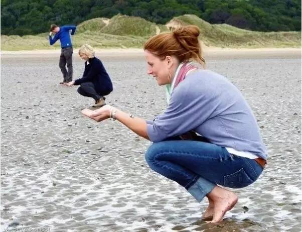 旅游团集体照拍照姿势,旅游攻略自己拍