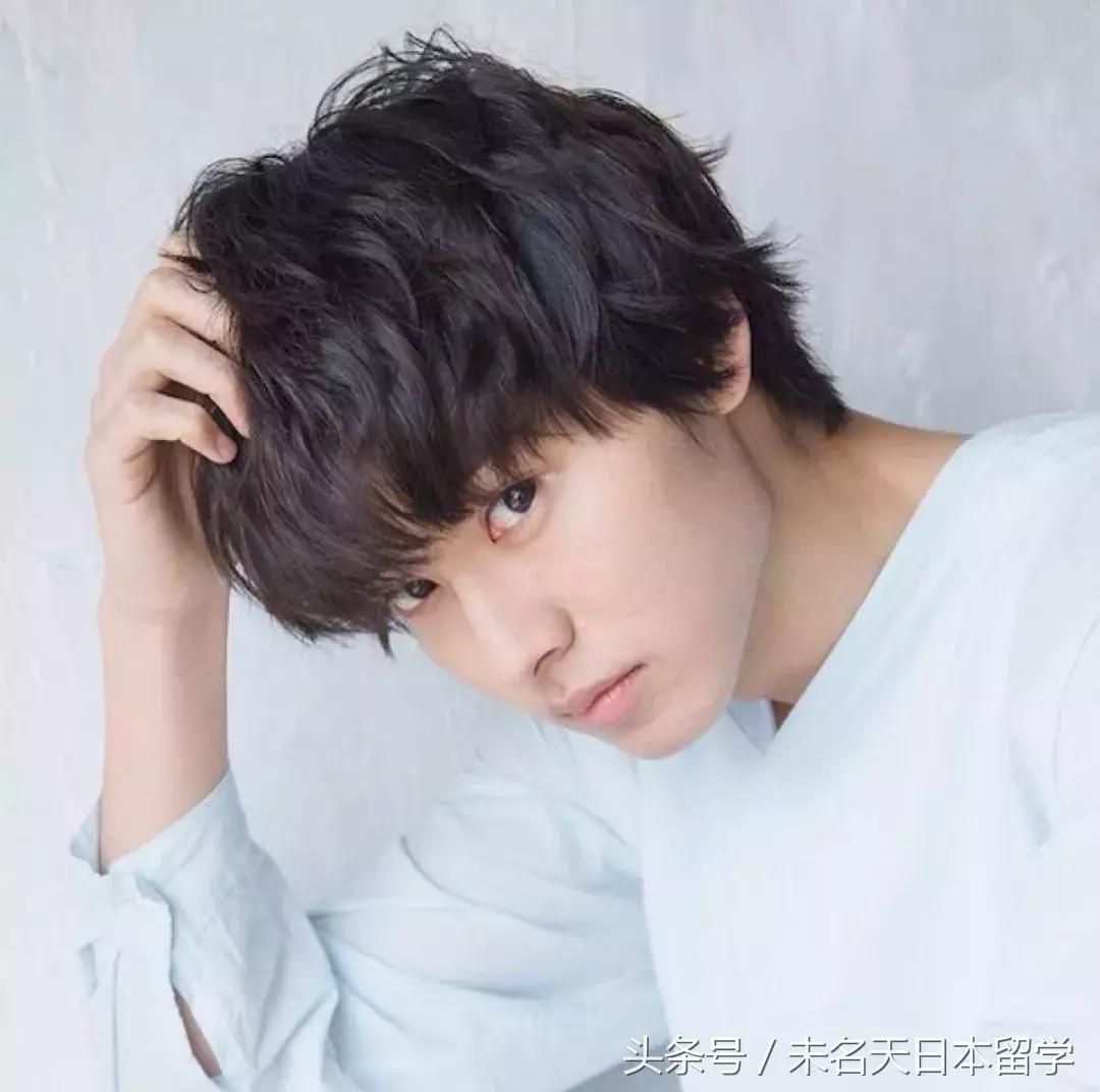 日本代言人广告视频,日本著名的广告代言人