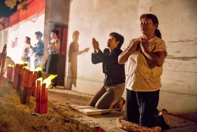 直击高考工厂毛坦厂,毛坦厂亚洲最大高考工厂