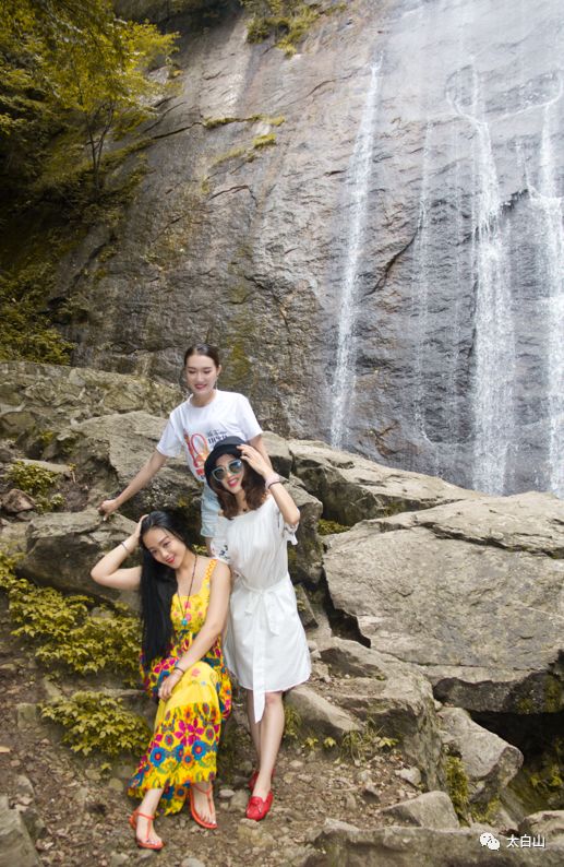 世界旅游小姐漂流,世界旅游小姐来塔沟武校