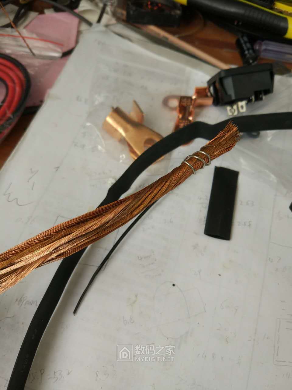 怎样拆微波炉变压器才能改点焊机,报废微波炉改点焊机