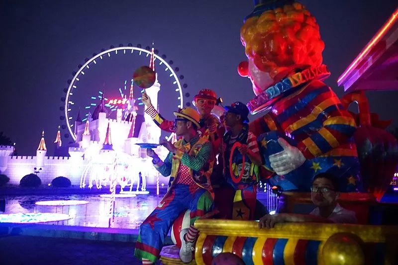 星海夜场摩天轮,花海夜场摩天轮