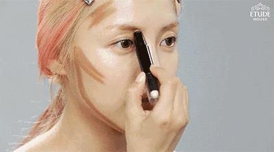 让脸小10倍的修容法,超自然的修容小技巧