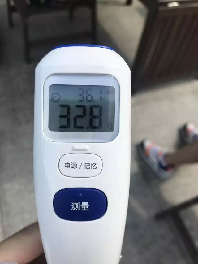 降温喷雾神器视频,网红迅速降温喷雾