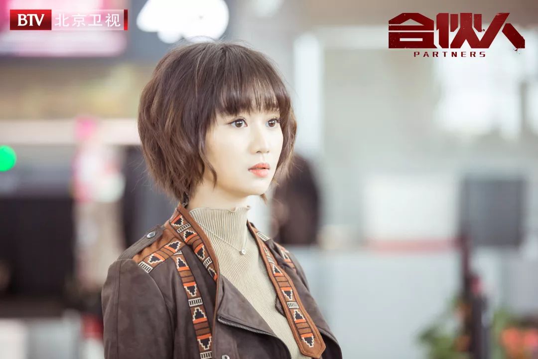 郑元畅朱亚文李佳航身高对比,朱亚文李佳航郑元畅走红毯