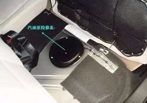 汽车发动机舱各个部位指示图解,汽车发动机舱内部最全图解